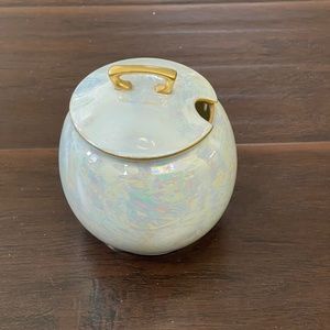 VTG Rare Iridescent Lusterware Pearlescent Montgomery Round Jar with Lid 5"Hx4"D